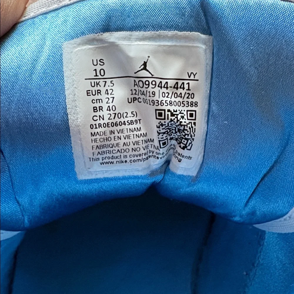 unc Jordan 1s - Picture 6 of 6